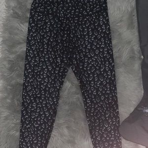 Leopard leggings by Old Navy